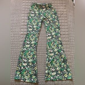 Zara Green and Black Floral Stretchy Flare Pants